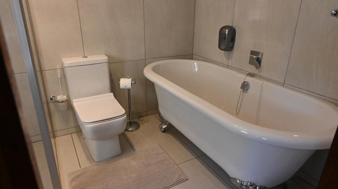 Lamor Guest House Middelburg  Dış mekan fotoğraf